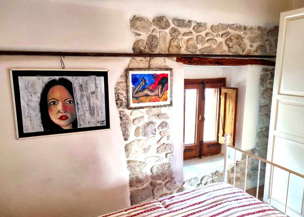 בית הארחה Palombaro 	Ai Limiti • 67 • StoneHouse מראה חיצוני תמונה